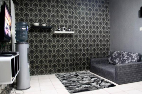 Apartemen Mediterania Garden by Netty
